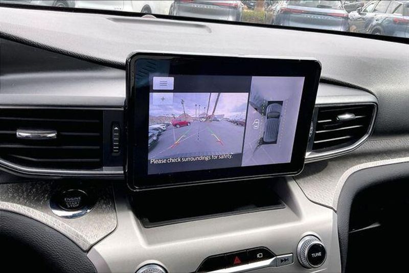Used 2022 Ford Explorer TimberlineImage 21
