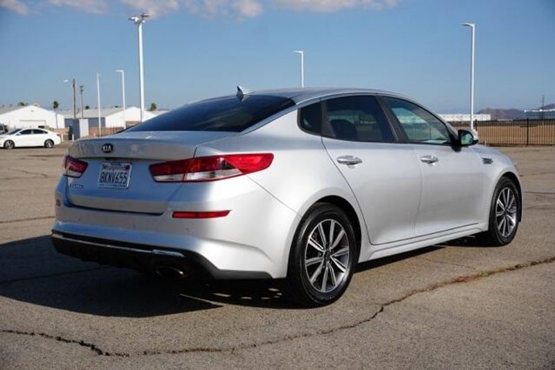Used 2019 Kia Optima LXImage 7