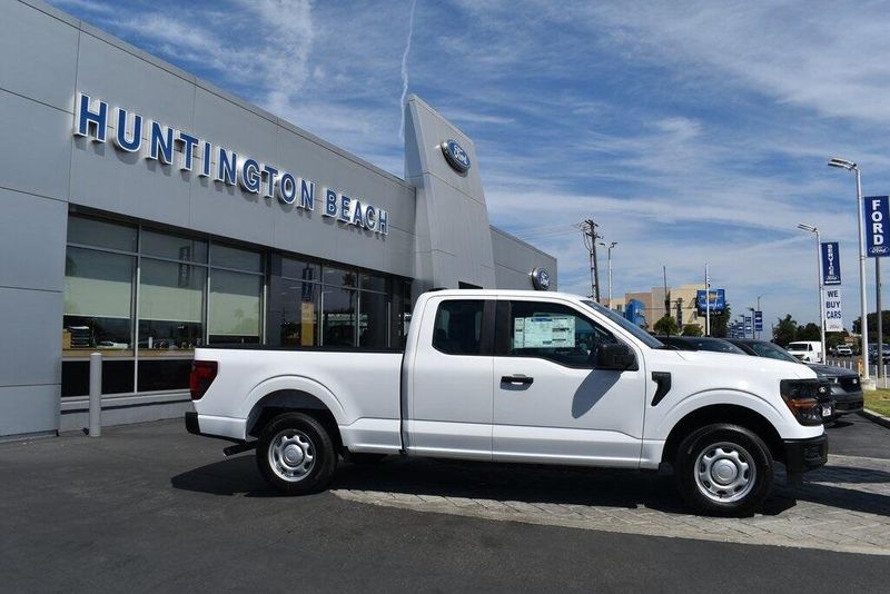 New 2025 Ford F-150 XLImage 3