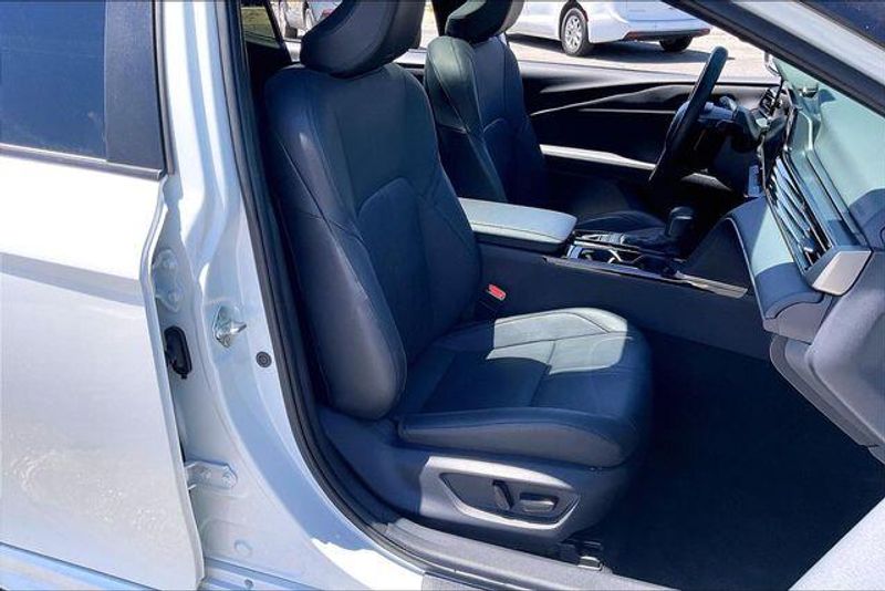 Used 2025 Toyota Camry XSEImage 6