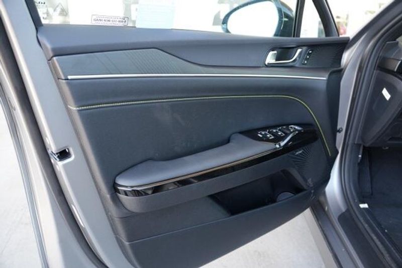 New 2026 Kia K5 GTImage 11