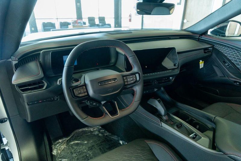 New 2026 Dodge Charger R/TImage 9