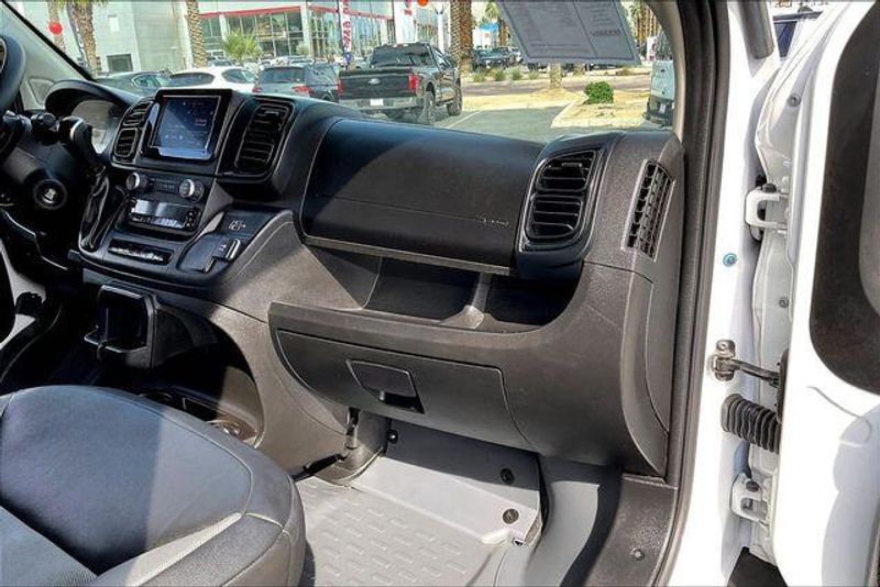 Used 2025 RAM ProMaster 2500 High RoofImage 14