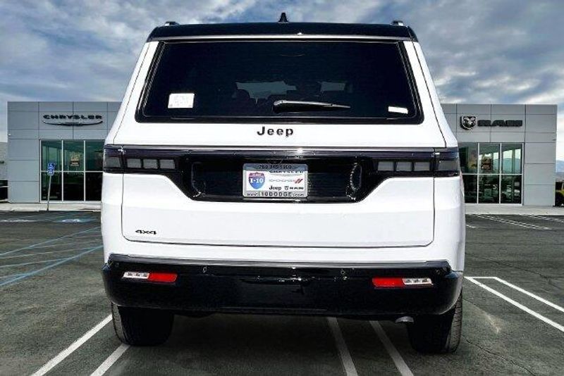2026 Jeep Grand Wagoneer Summit Obsidian 4x4Image 3