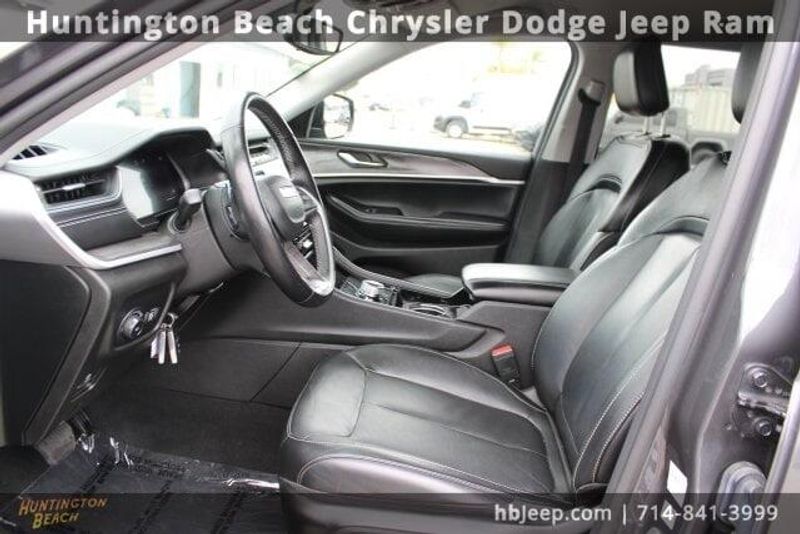2022 Jeep Grand Cherokee L LimitedImage 33