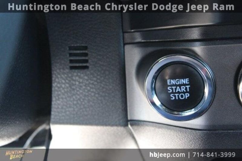 2023 Toyota Tacoma TRD SportImage 27