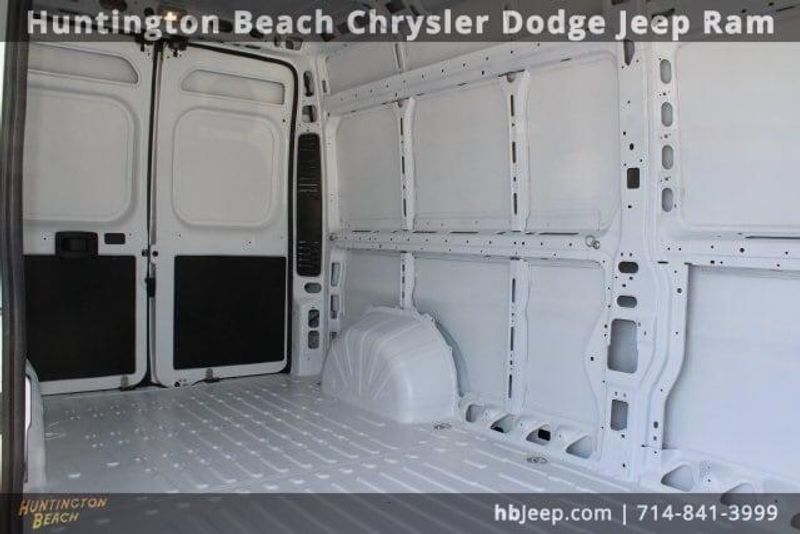 2023 RAM ProMaster 2500 High RoofImage 44