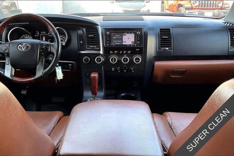 Used 2019 Toyota Sequoia PlatinumImage 15