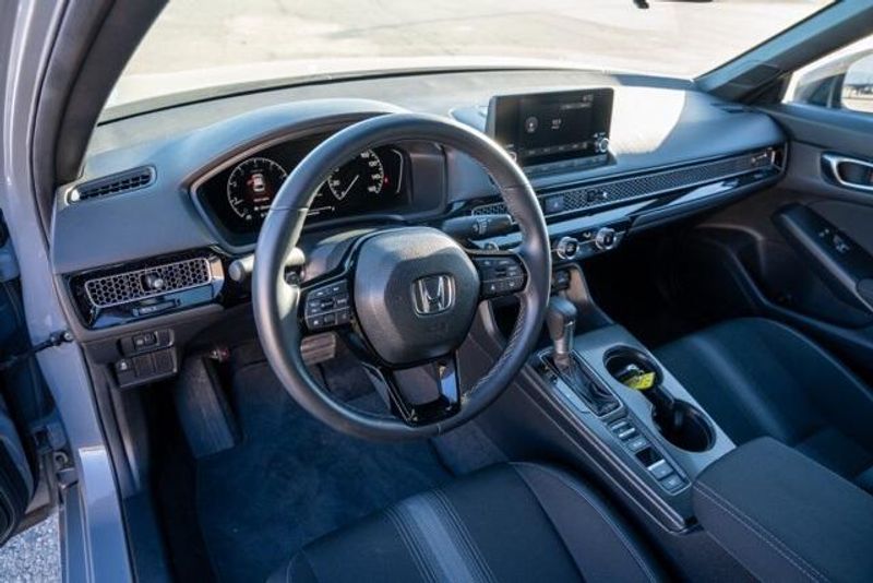 Used 2025 Honda Civic SportImage 10