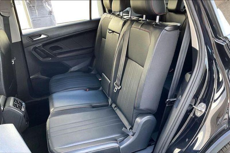 Used 2024 Volkswagen Tiguan 2.0T Wolfsburg EditionImage 25