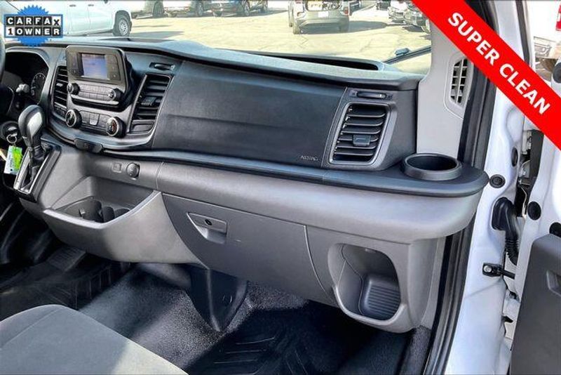 Used 2024 Ford Transit-250 Cargo Van BaseImage 14