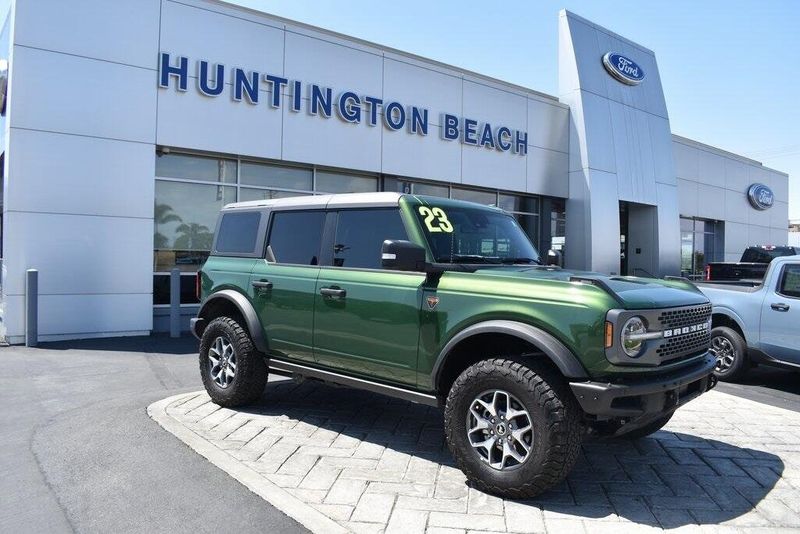 Used 2023 Ford Bronco BadlandsImage 1