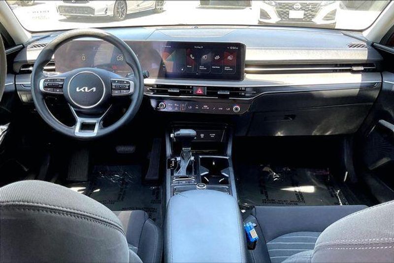 Used 2025 Kia K5 LXSImage 15