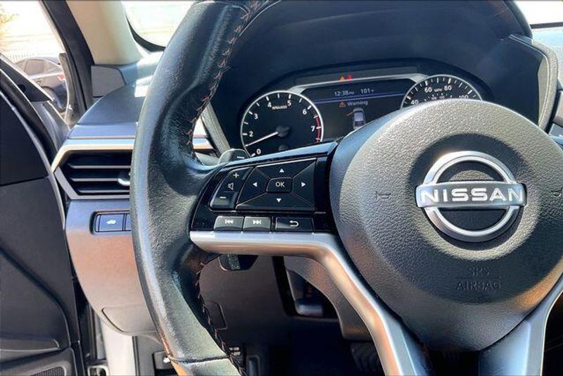 Used 2024 Nissan Altima 2.5 SRImage 18