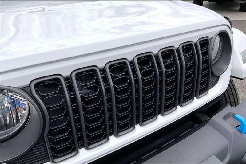Used 2024 Jeep Wrangler 4xE Sport S 4xeImage 30