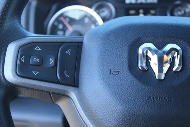 2023 RAM 2500 Tradesman Crew Cab 4x2 Long BoxImage 21