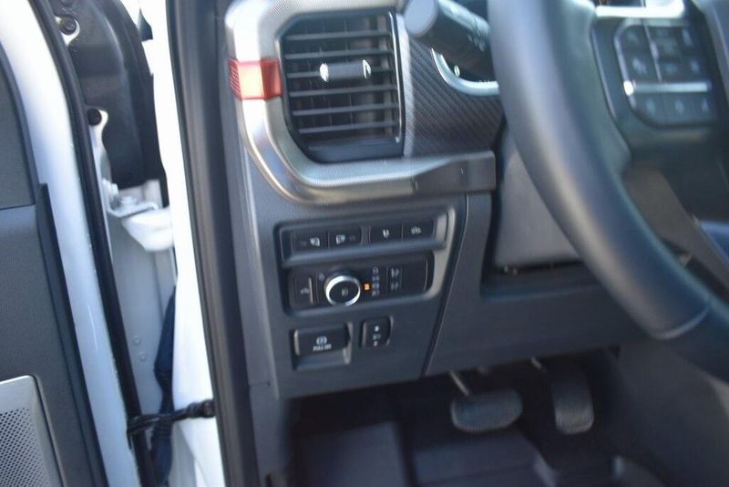 2022 Ford F-150 RaptorImage 24