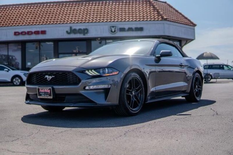 2019 Ford Mustang EcoBoost PremiumImage 3