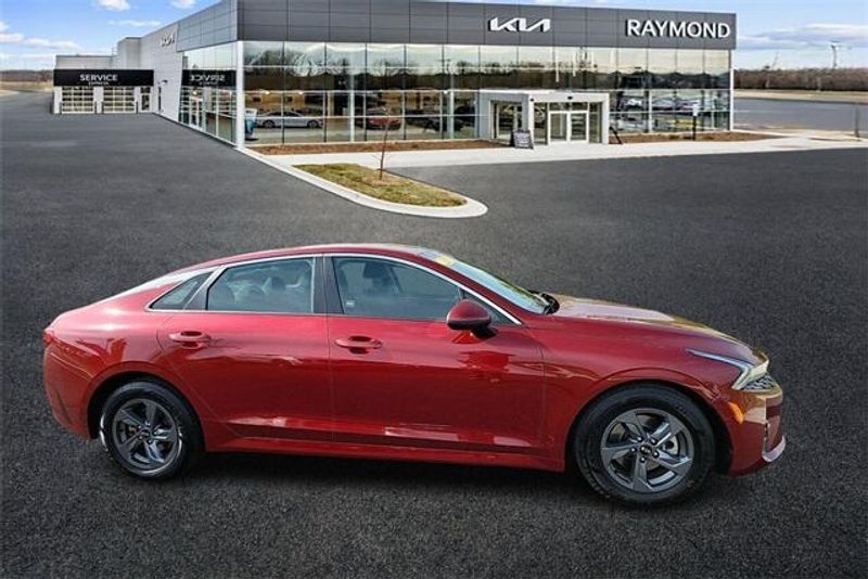 2021 Kia K5 LXImage 9