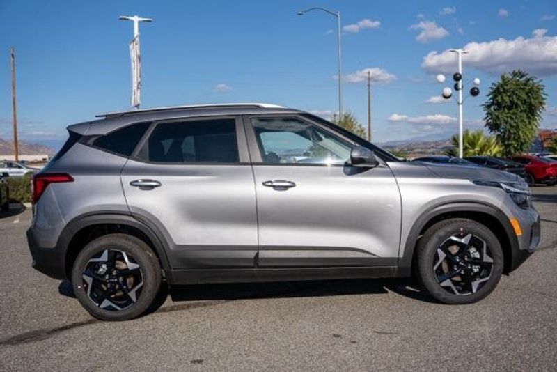 New 2026 Kia Seltos LXImage 8