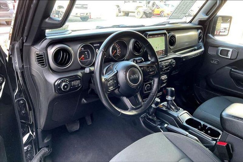 Used 2021 Jeep Wrangler Unlimited SportImage 14