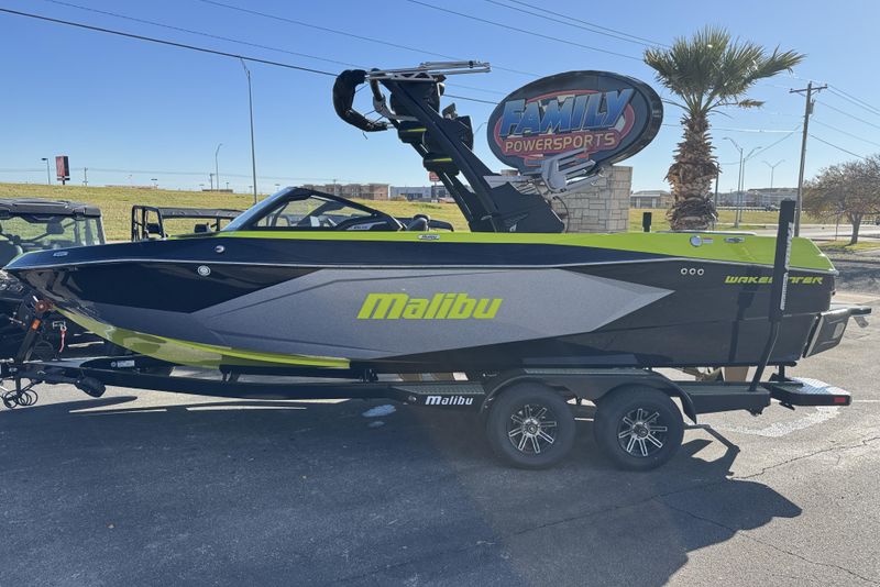 2025 MALIBU WAKESETTER 23 LSV 