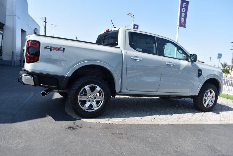 New 2024 Ford Ranger XLTImage 2