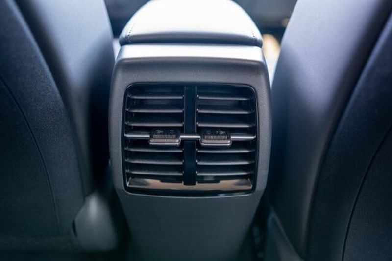 2025 Kia K4 LXSImage 19