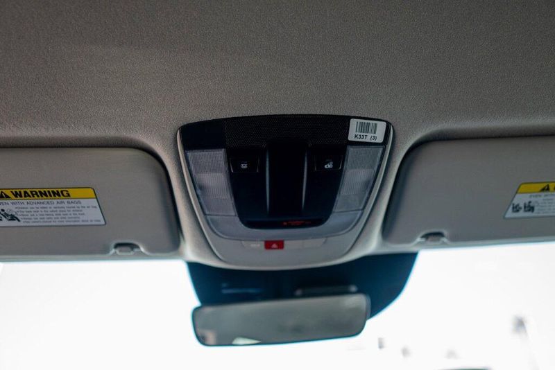 New 2026 Kia Niro LXImage 18