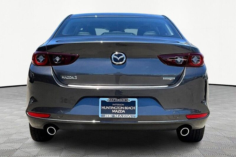 Used 2025 Mazda Mazda3 2.5 S Preferred PackageImage 4