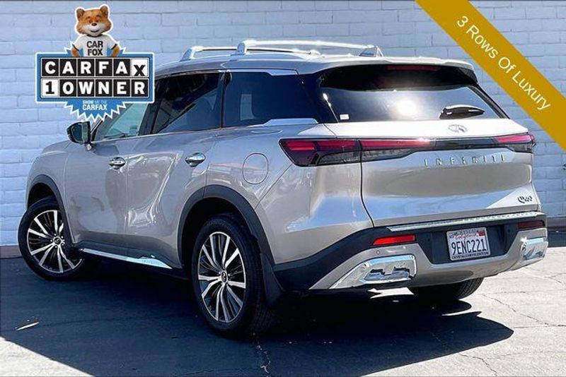 Used 2022 INFINITI QX60 SensoryImage 9