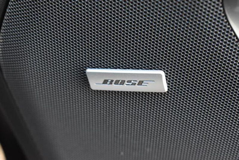 New 2026 Chevrolet Suburban PremierImage 15