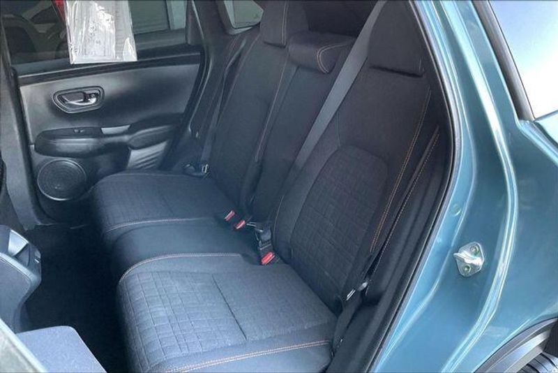 Used 2023 Honda HR-V SportImage 25