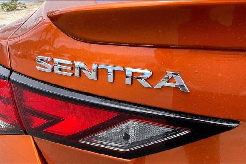 Used 2025 Nissan Sentra SRImage 31