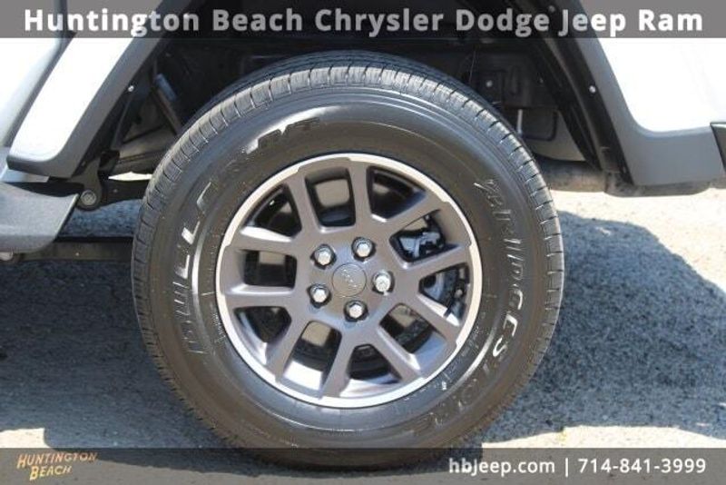 2022 Jeep Gladiator OverlandImage 13