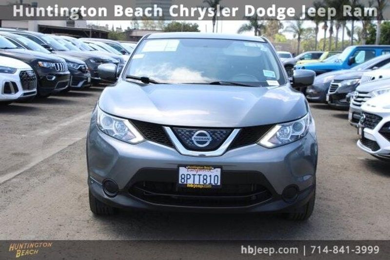 2018 Nissan Rogue Sport SImage 2