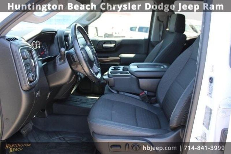 2019 Chevrolet Silverado 1500 LTImage 32