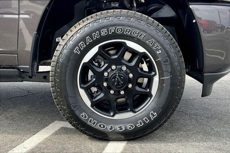 New 2025 RAM 2500 Laramie Mega Cab 4x4 6