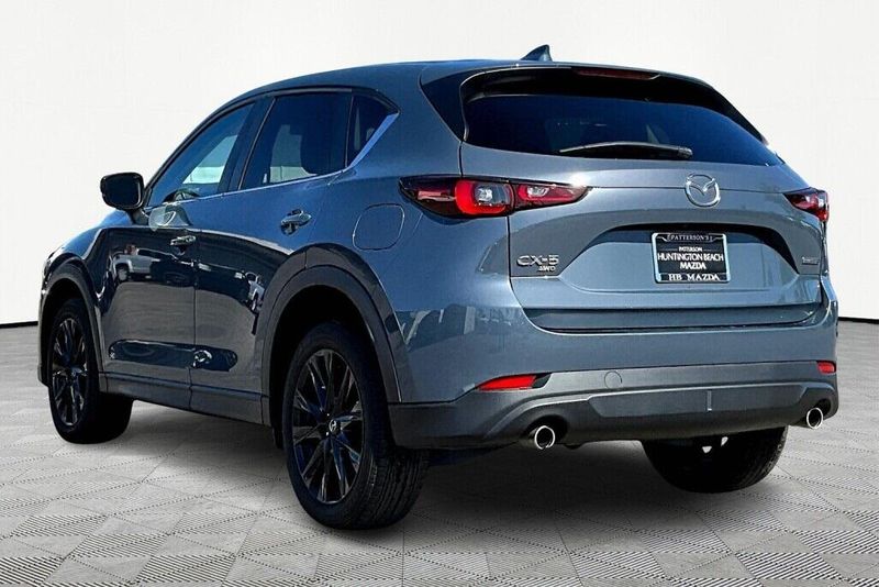 2022 Mazda CX-5 2.5 S Carbon EditionImage 8