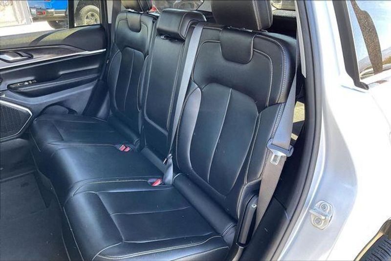 Used 2023 Jeep Grand Cherokee LimitedImage 25
