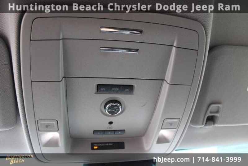 2018 Chevrolet Suburban LTImage 31