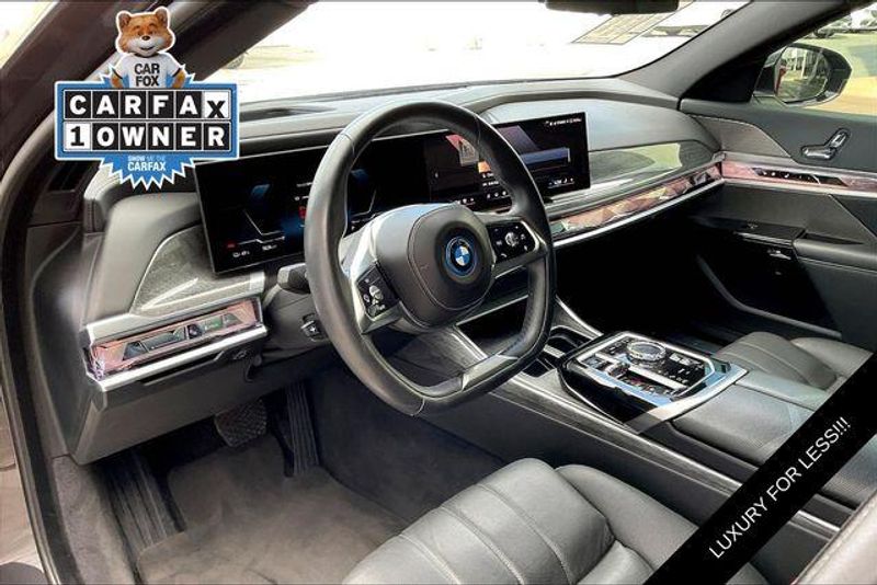 Used 2023 BMW i7 xDrive60Image 14