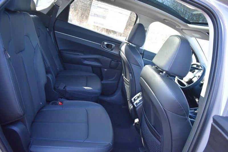 New 2026 Kia Sorento X-Line EXImage 16