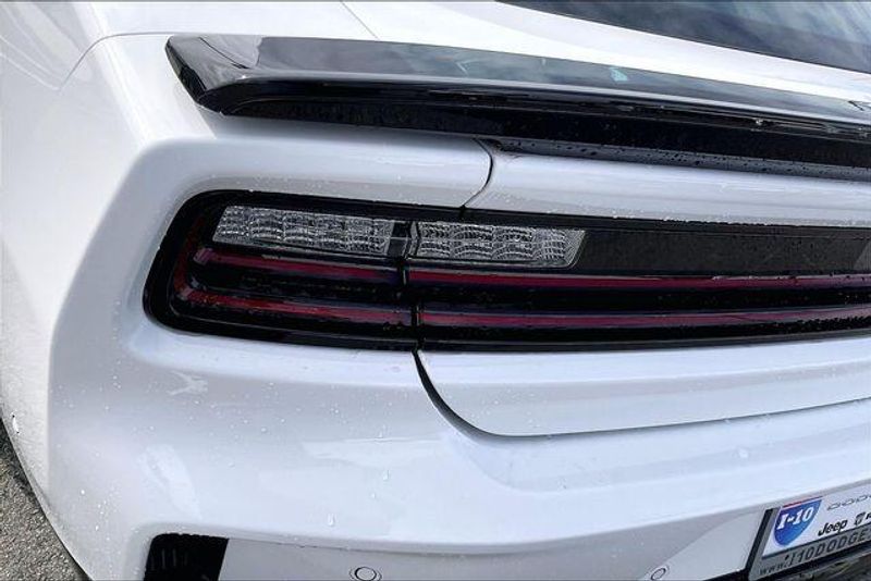 New 2026 Dodge Charger Scat Pack 2-door AwdImage 12