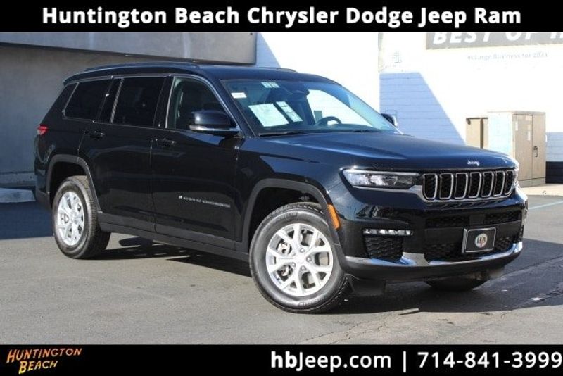 2023 Jeep Grand Cherokee L Limited 4x4Image 1