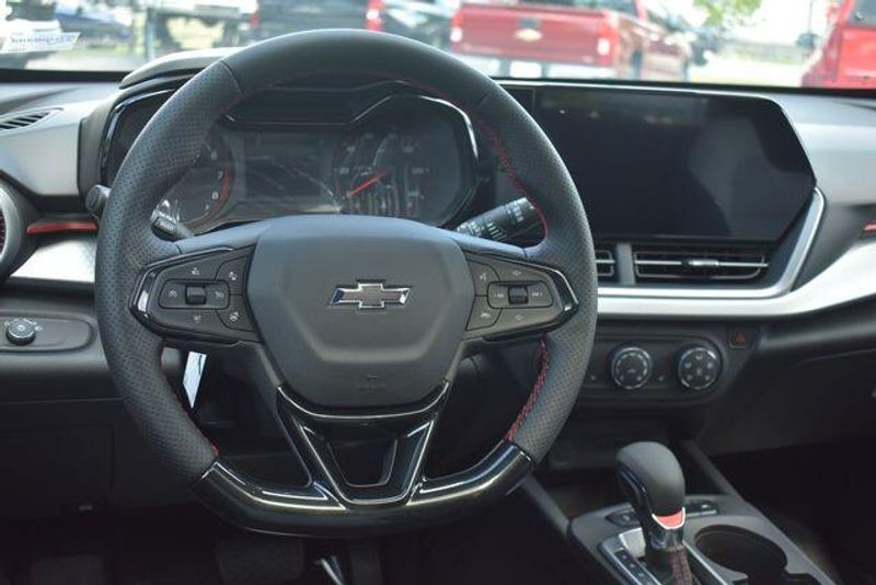 New 2026 Chevrolet Trax 1RSImage 20