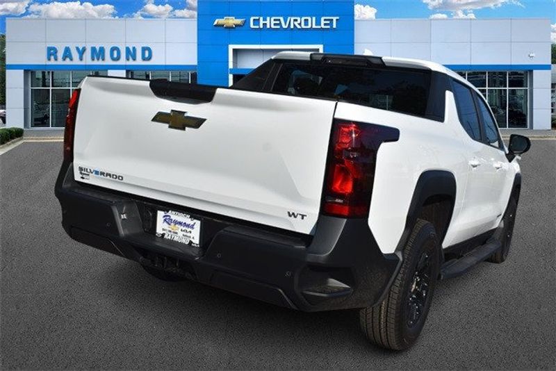 2024 Chevrolet Silverado EV Work TruckImage 3