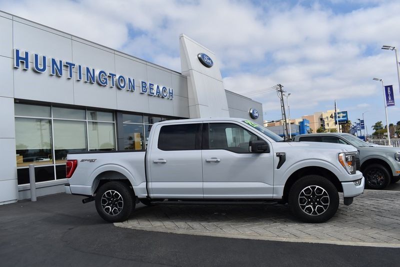 2022 Ford F-150 XLTImage 3