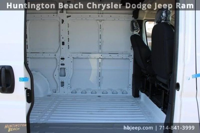 2023 RAM ProMaster 1500 136 WB - High RoofImage 36
