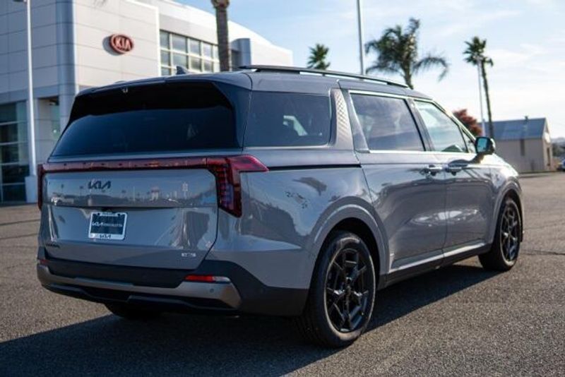 2026 Kia Carnival Hybrid SXImage 7